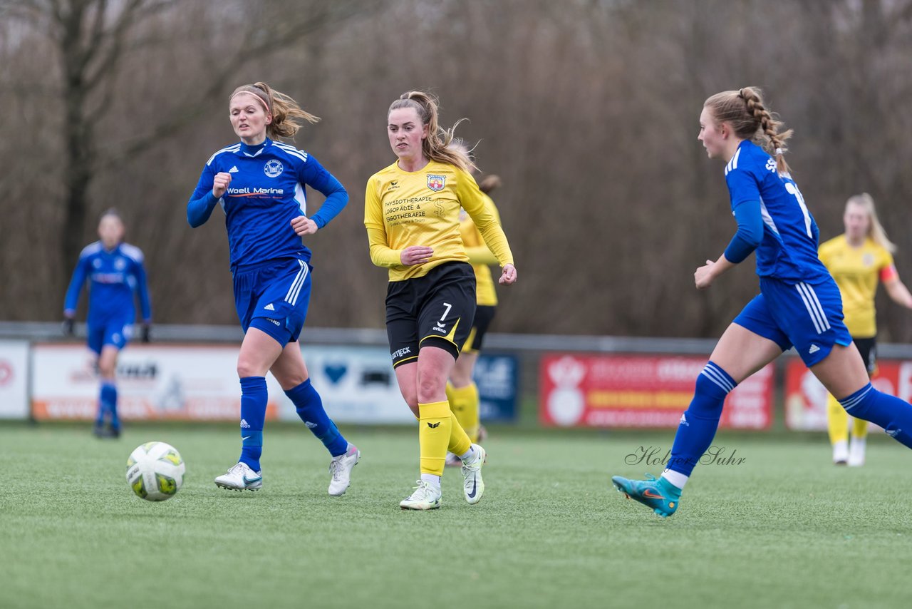 Bild 145 - F SSC Hagen Ahrensburg - SV Frisia Risum-Lindholm : Ergebnis: 1:2